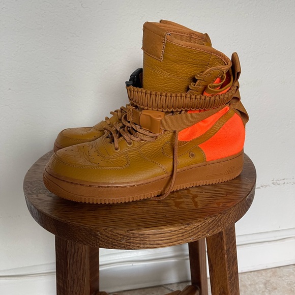 Size 8.5 - Nike SF Air Force 1 Desert Ochre - Picture 3 of 7